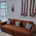 Posizione Con Posto Auto E Giardino Daire Ravenna